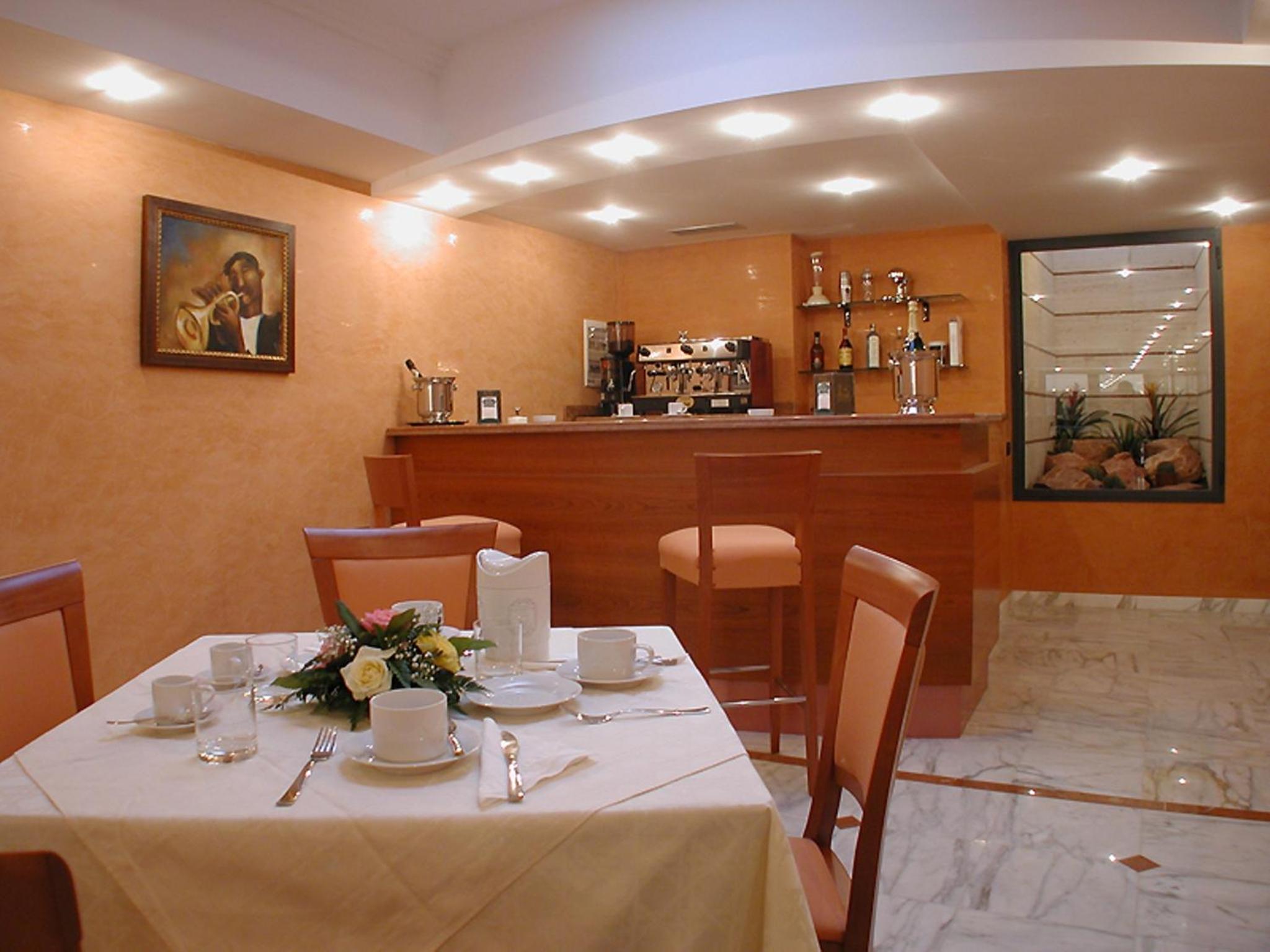 Hotel Dimora Adriana 21/42