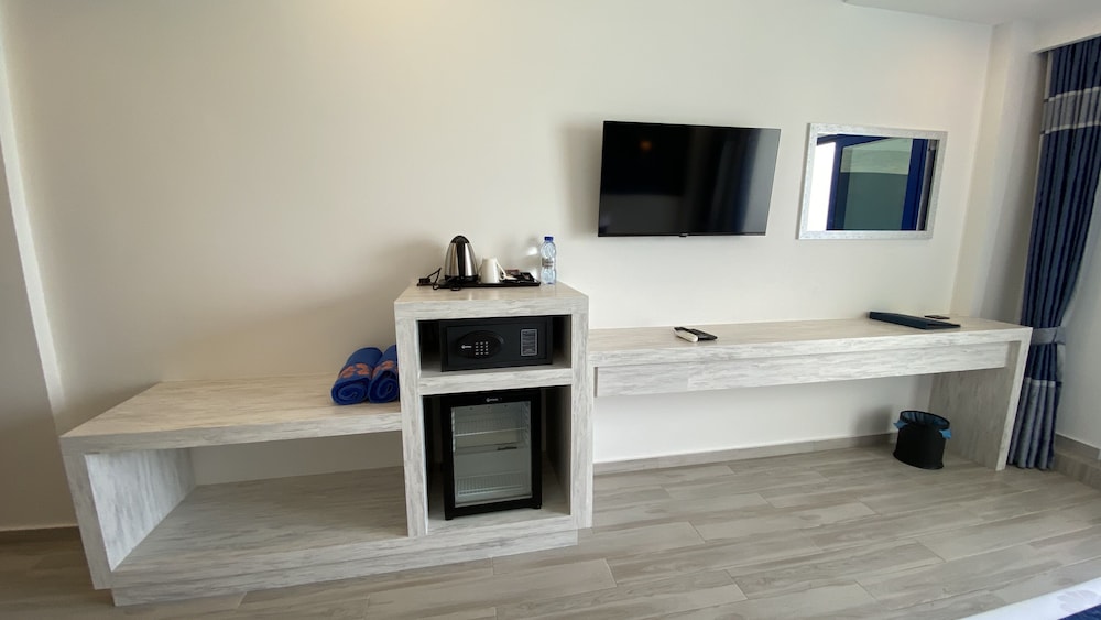 Kaani Palm Beach 32/61