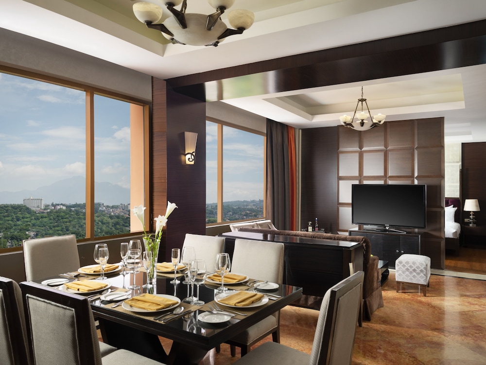 Hotel Ciputra Semarang managed by Swiss-Belhotel International 36/58