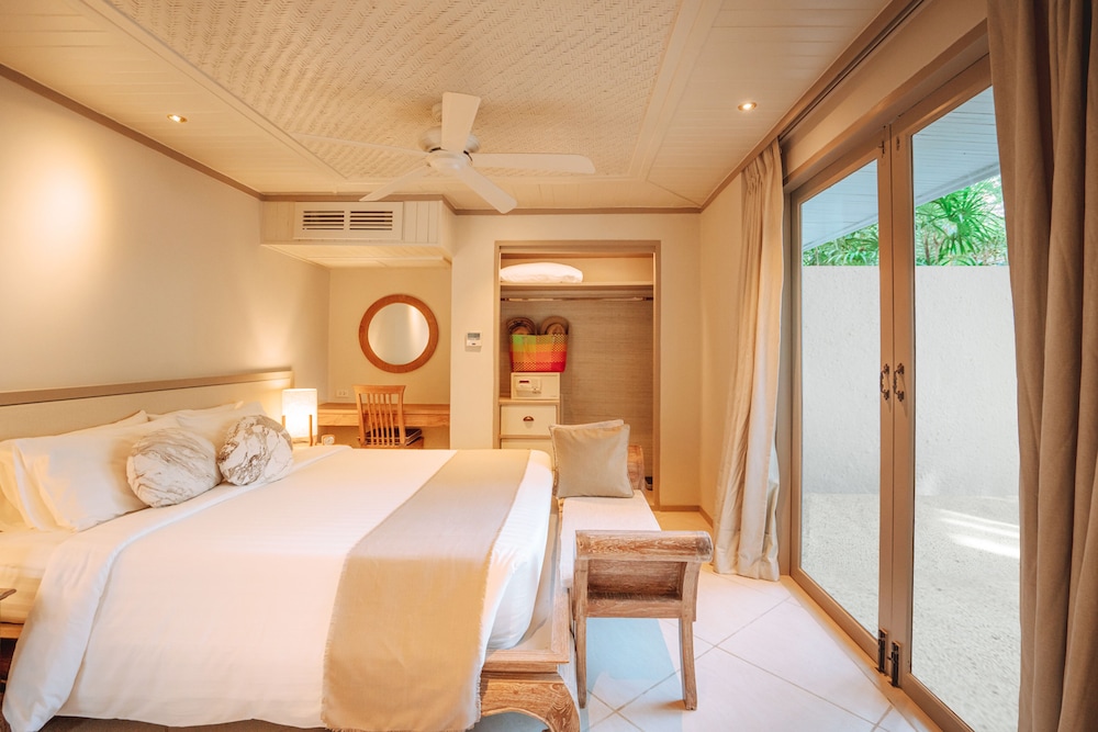 Rocky's Boutique Resort 10/50