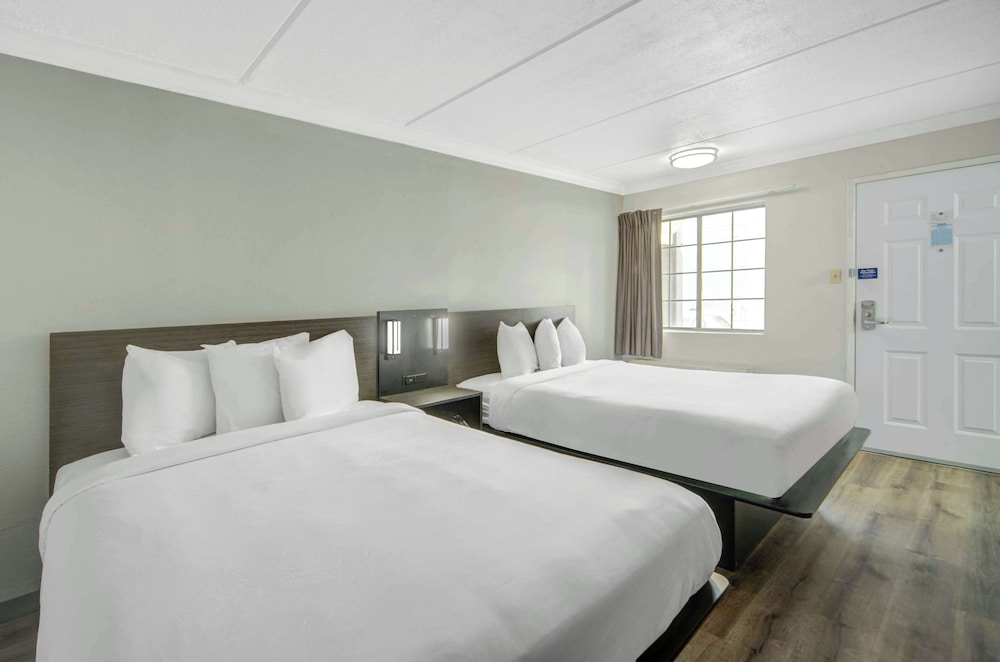Motel6 San Antonio, TX – I-35 North Corridor 22/37
