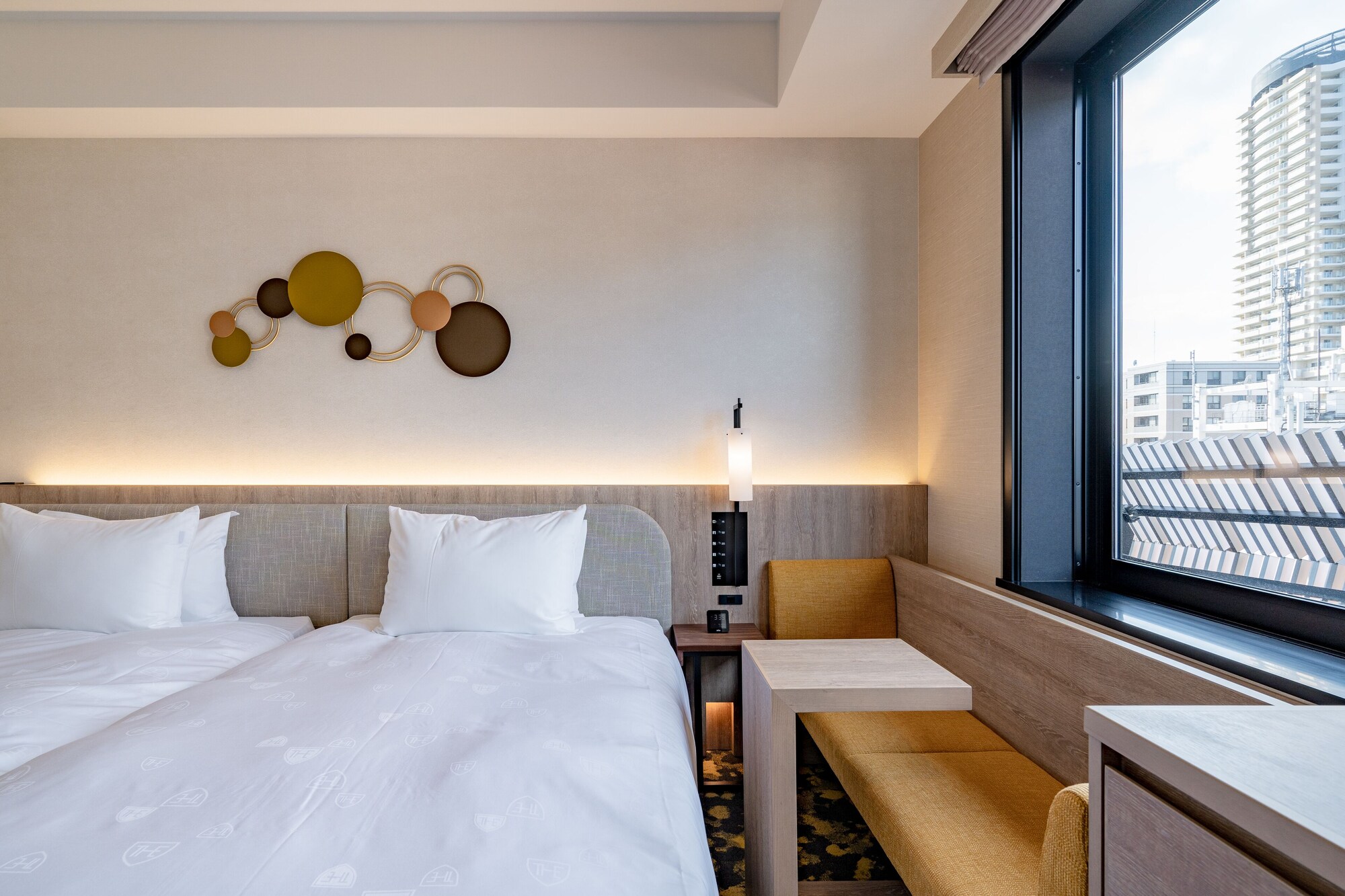 STANDARD, TWIN BEDS