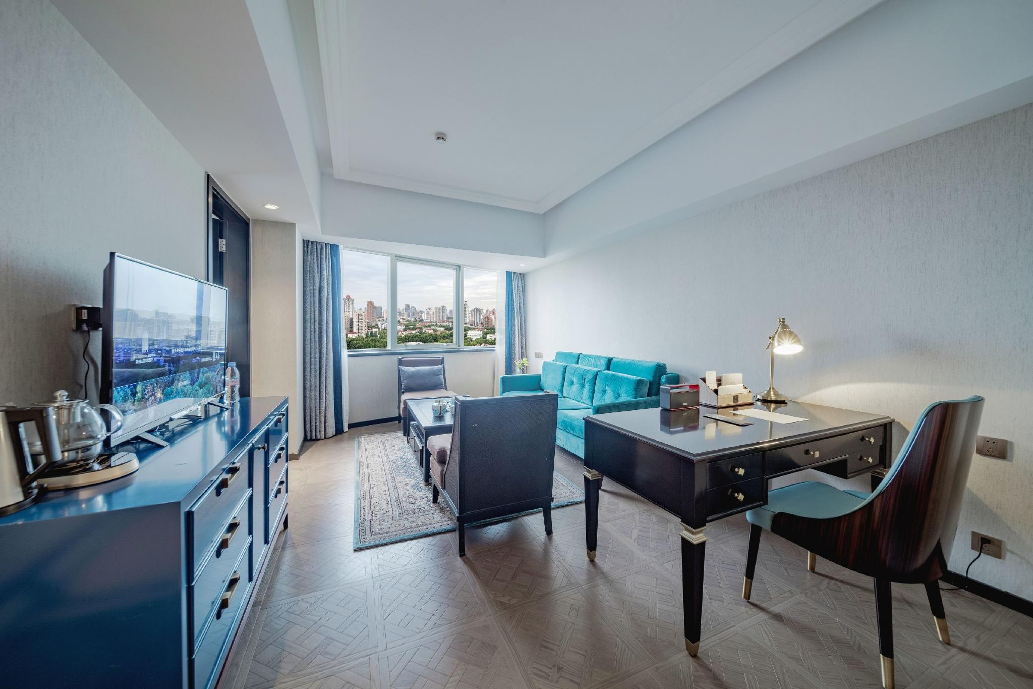 Lestie Hotel (Shanghai Xujiahui Hengshan Road) 37/47
