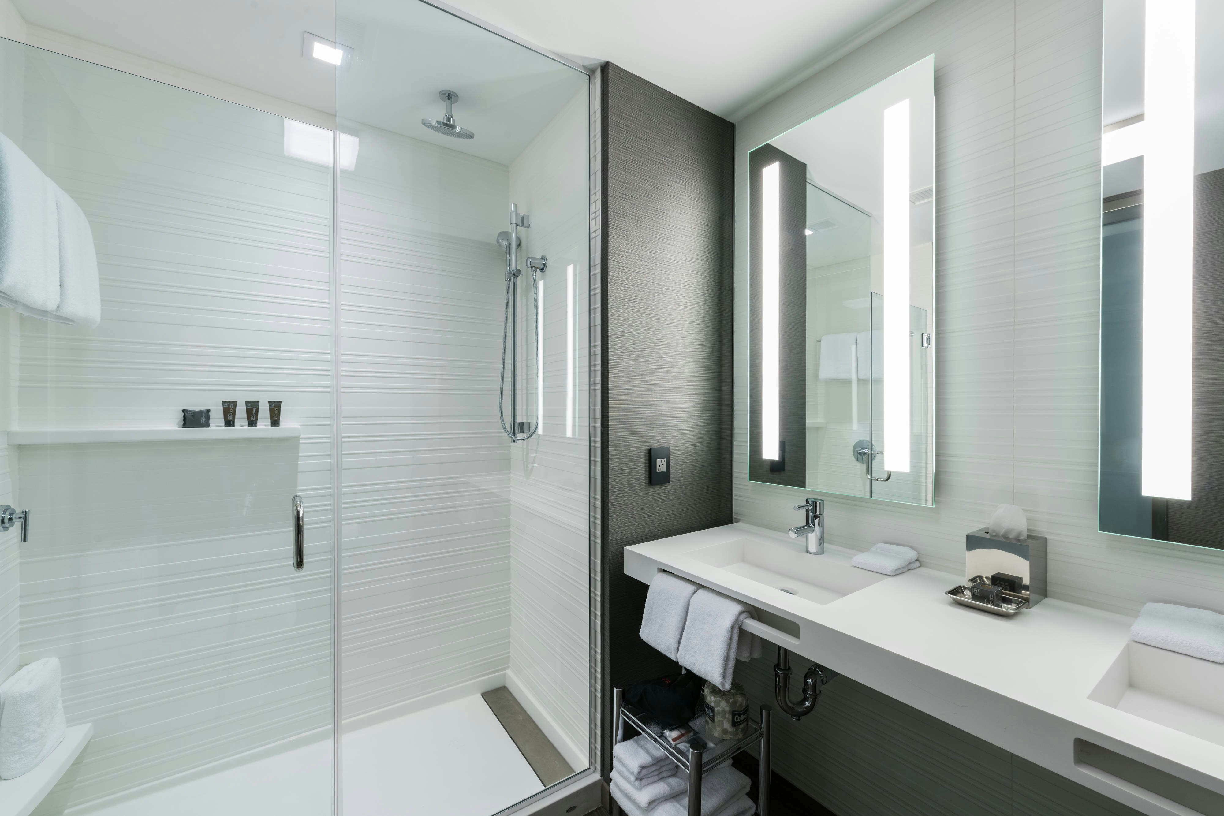AC Hotel by Marriott Boston Cambridge 33/33