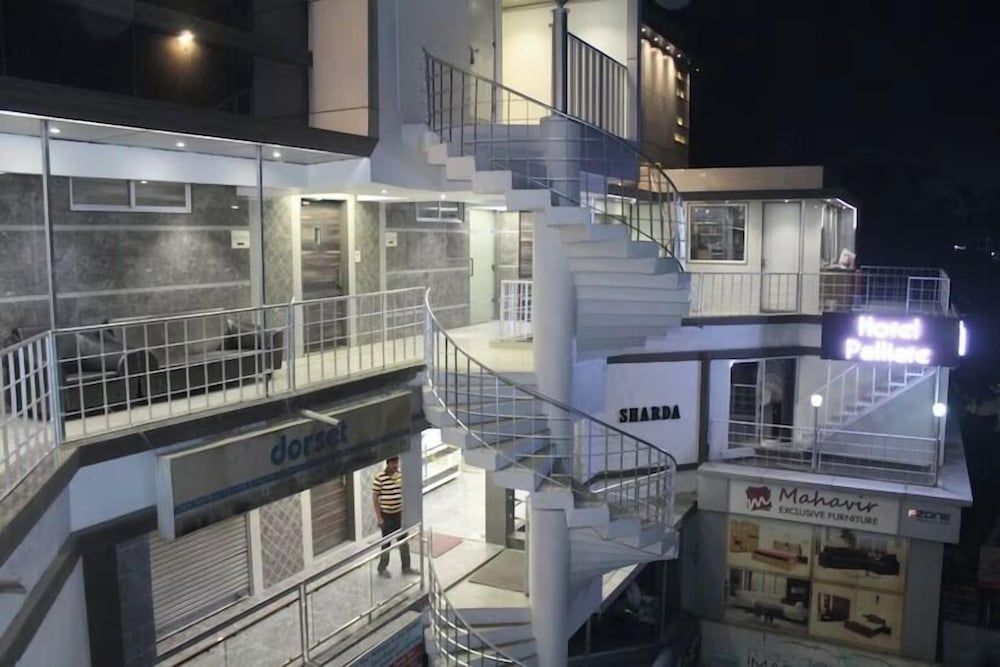 Hotel Palliate 2/42