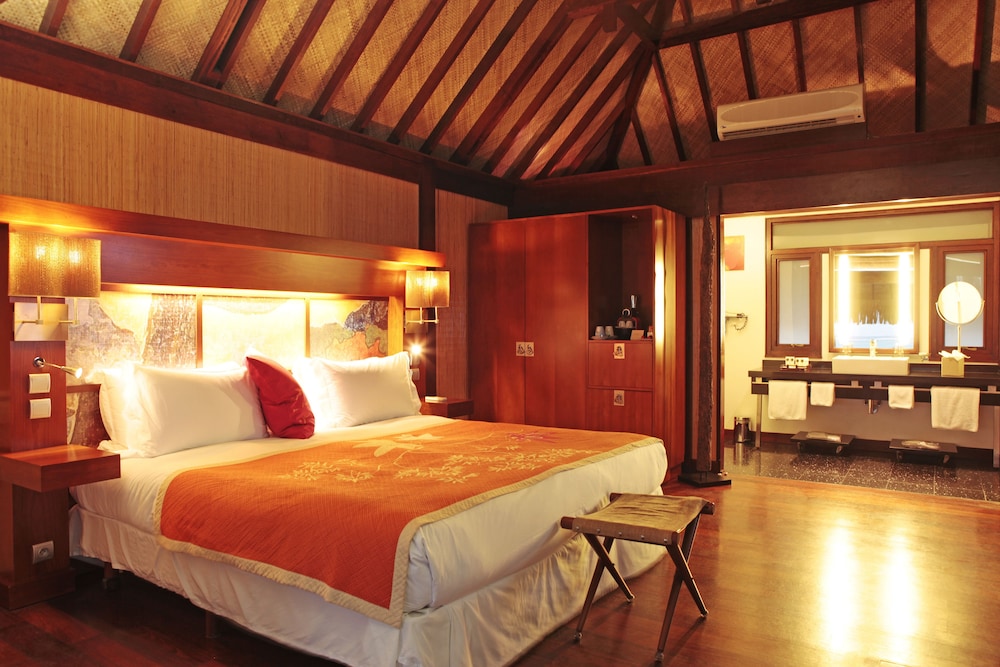 Sofitel Kia Ora Moorea Beach Resort 15/50