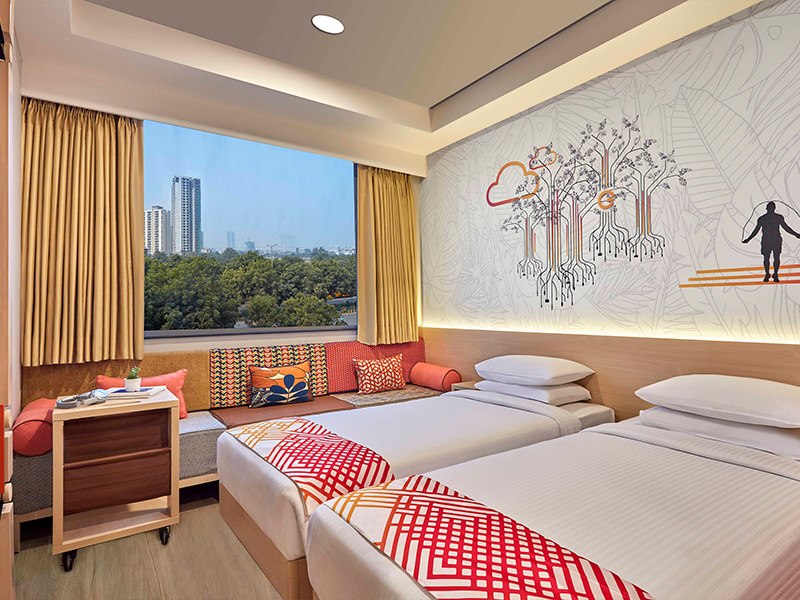 Luxury, Single, Queen Bed