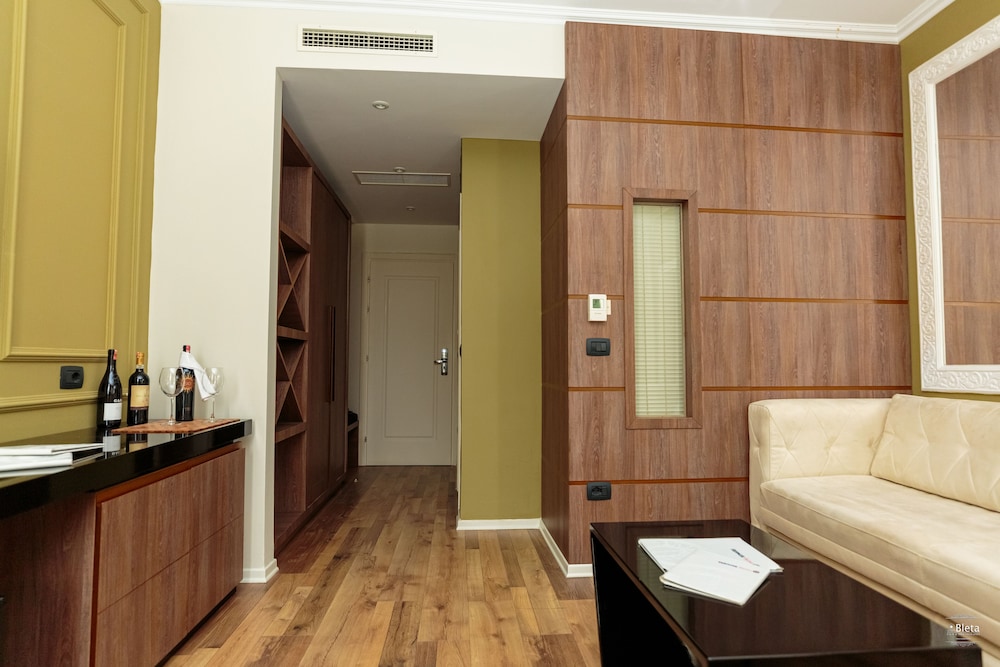 Hotel Regina City 38/38