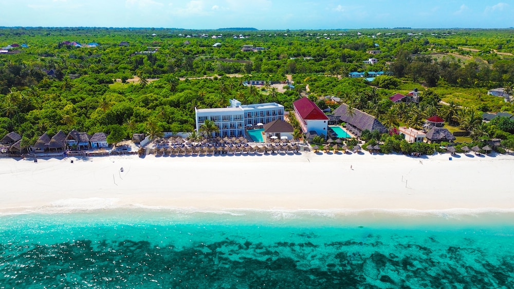 AHG Sun Bay Mlilile Beach Hotel 73/75
