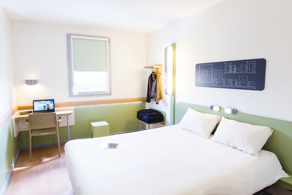 Ibis Budget Valence Sud 30/48
