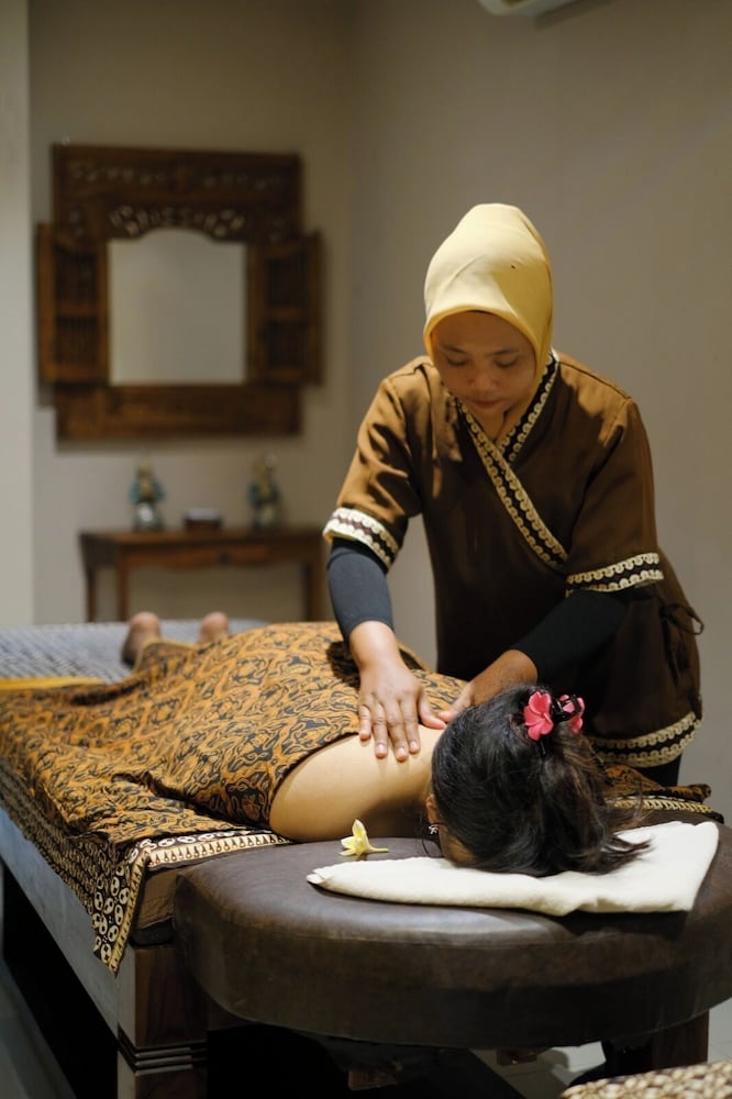 Abhayagiri - Sumberwatu Heritage Resort 8/55