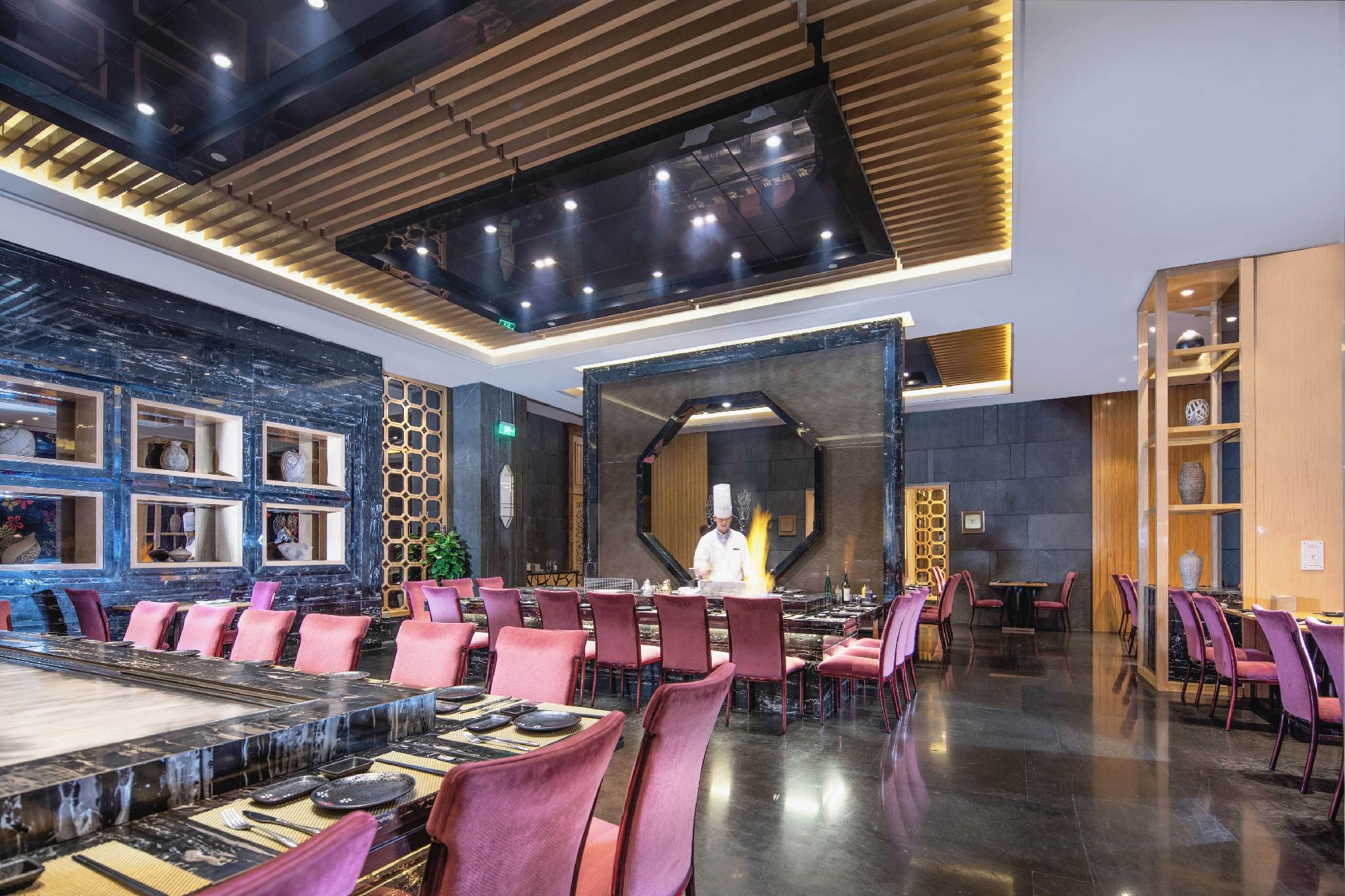 Kingworld Hotel Gui'an 26/29