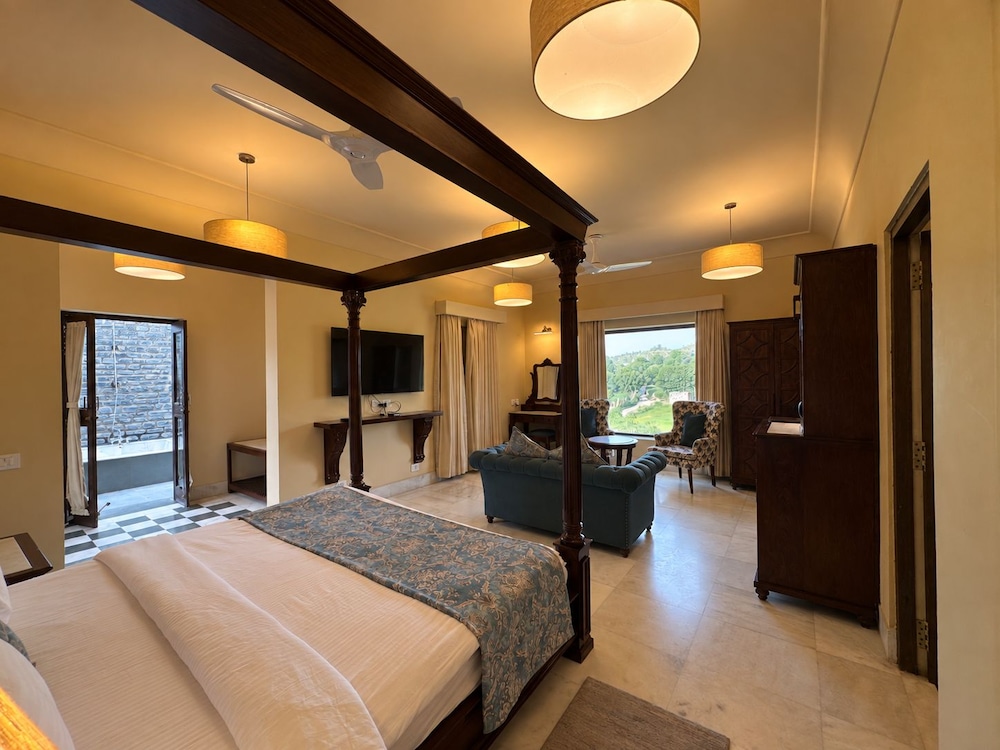 King's Abode 12/50