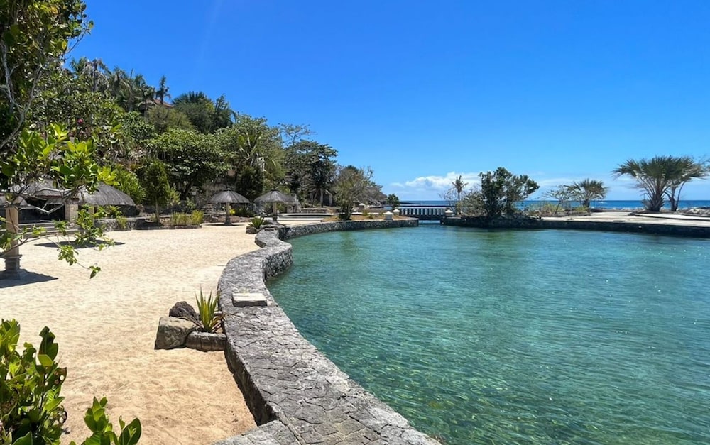 Coralpoint Gardens 51/54