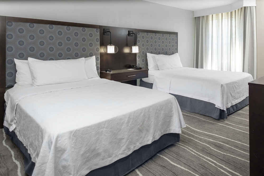 1 Bedroom, Suite, 2 Queen Beds, Sofa