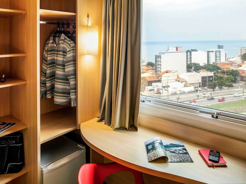 Ibis Macae 33/61