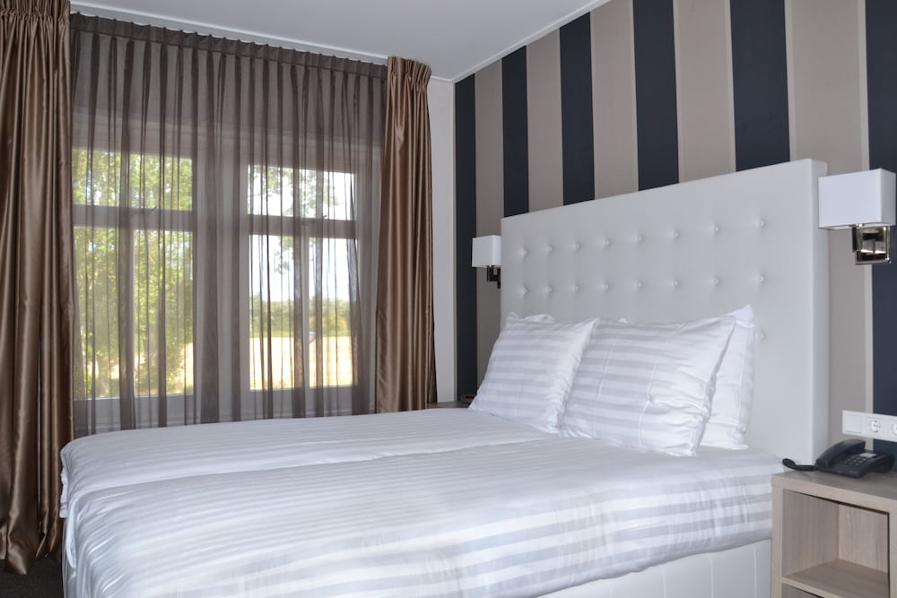 FLETCHER HOTEL-RESTAURANT DUINZICHT 26/62