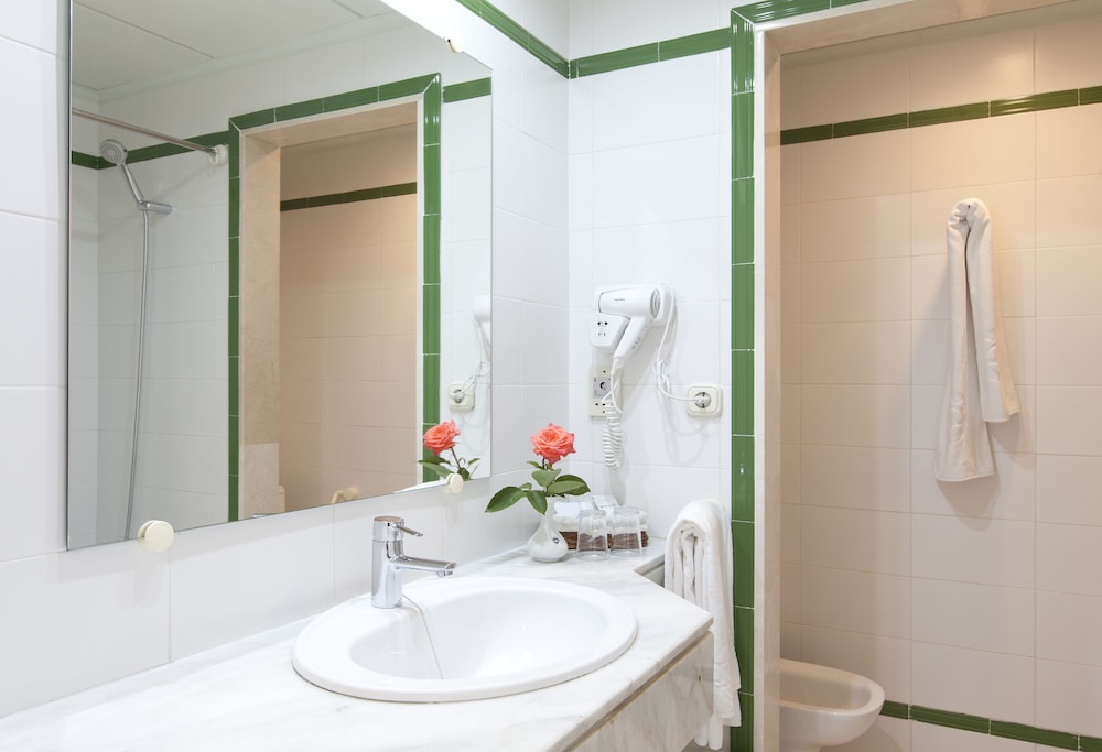 Valentin Son Bou Hotel Apartments 35/85