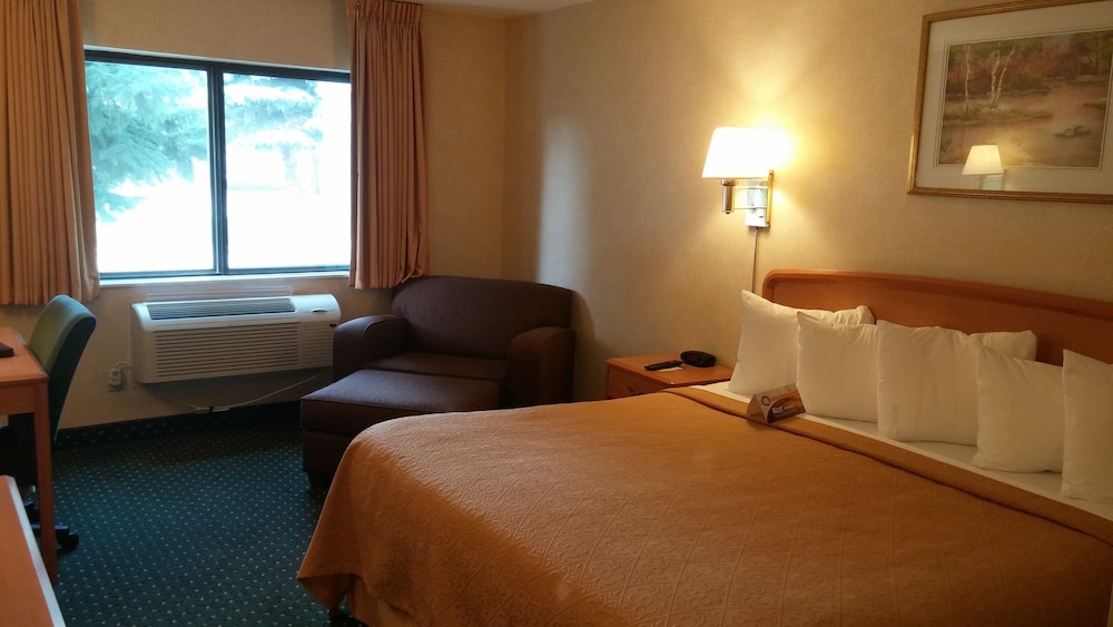 Quality Inn Columbia Mall 21/45
