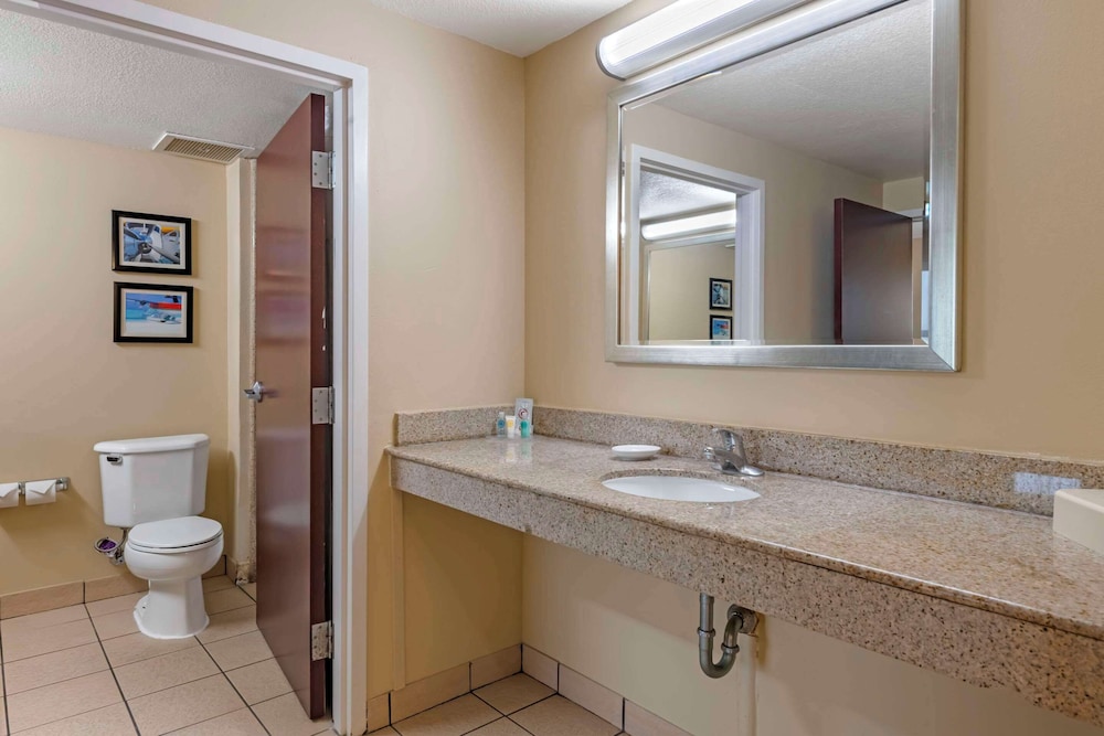 Comfort Inn and Suites Tavares North 37/38