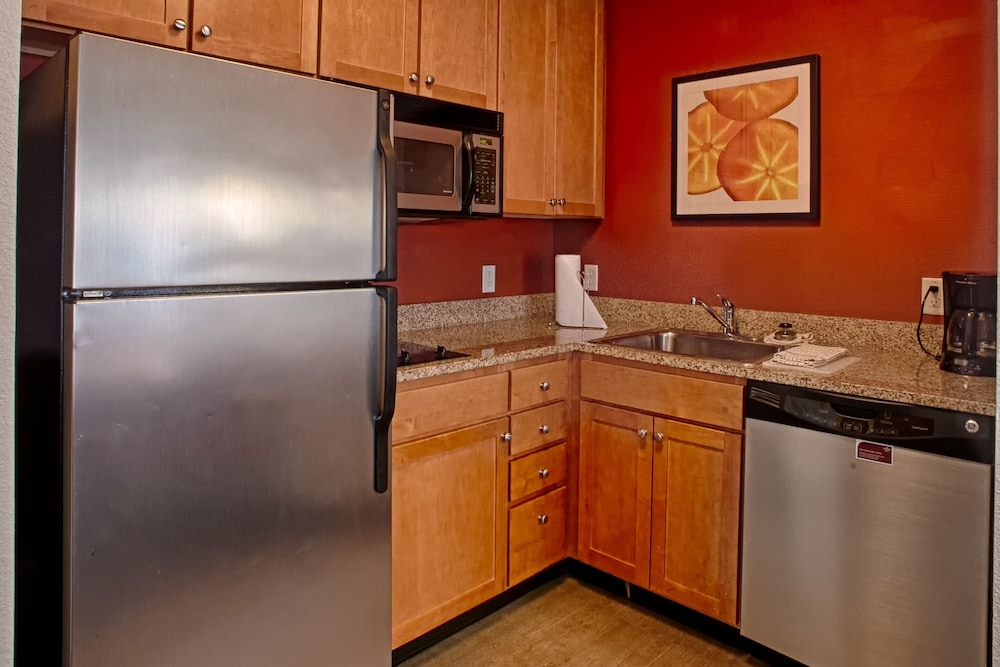 Residence Inn By Marriott Neptune At Gateway Center 34/36