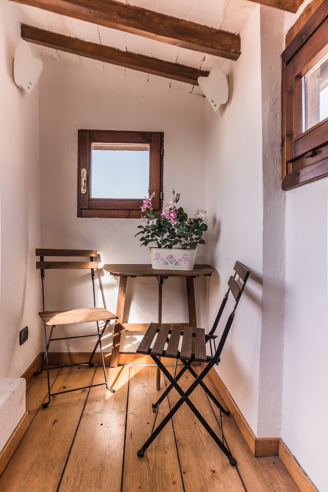 A Few Steps to The Duomo Elegant 2BD Apt 21/29