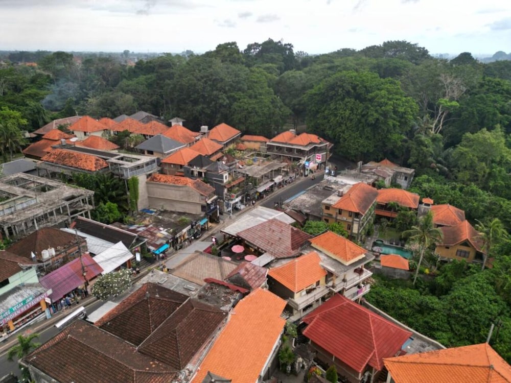 Pande Permai Bungalows 28/47
