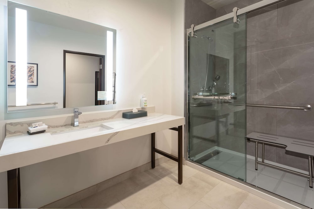 La Quinta Inn & Suites By Wyndham Galt Lodi North 56/56