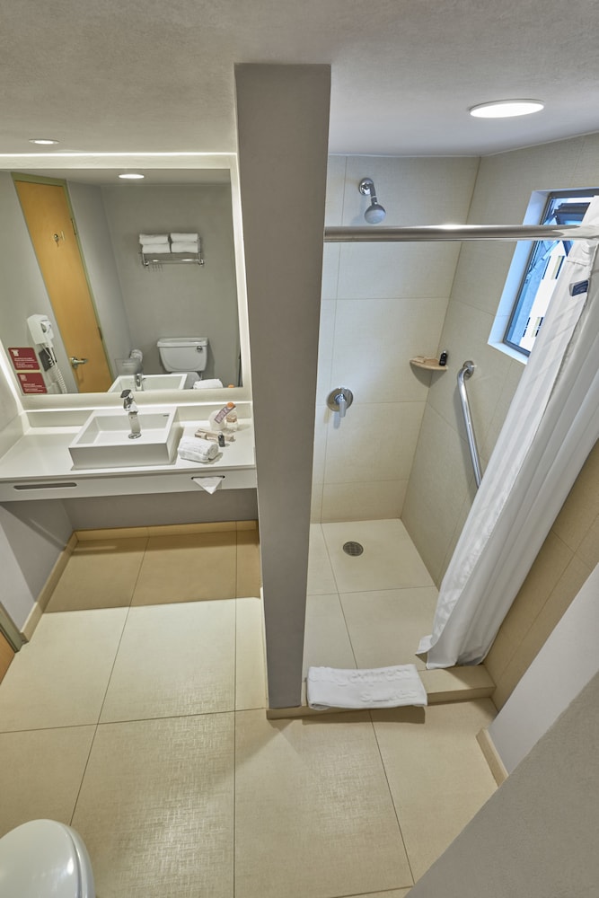 City Express Suites by Marriott Ciudad de Mexico Anzures 15/61