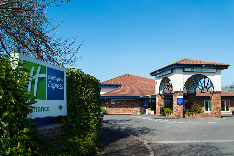 Holiday Inn Express Peterborough 2/43