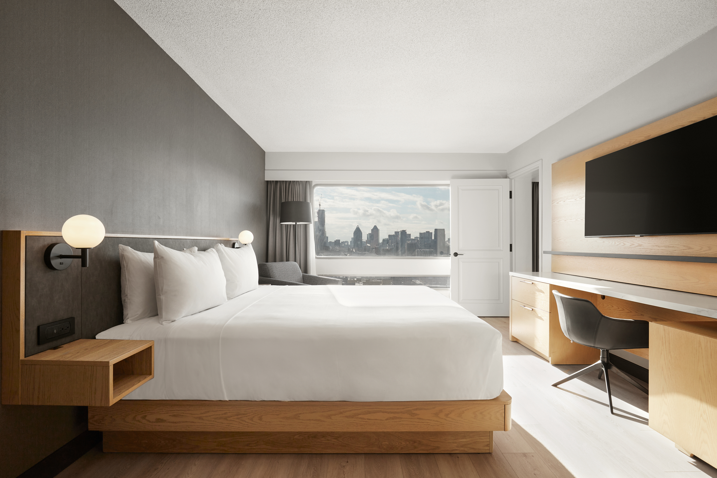 1 Bedroom, Suite, King Bed, Sofa