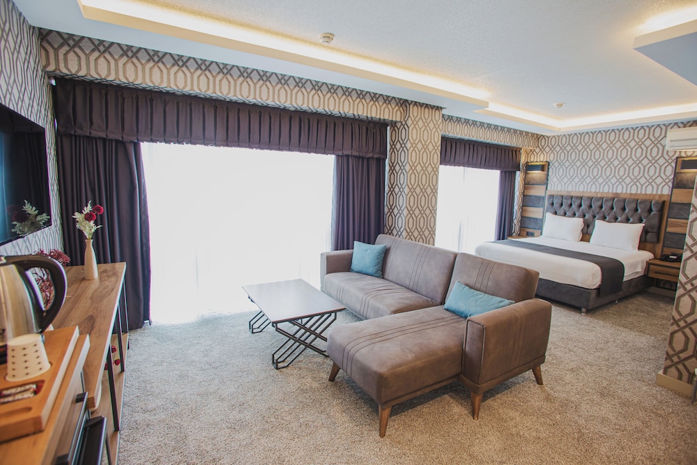 Prusias Otel 21/38