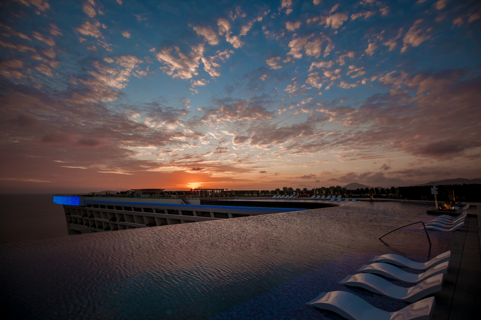 Sanya Conifer Resort 34/38