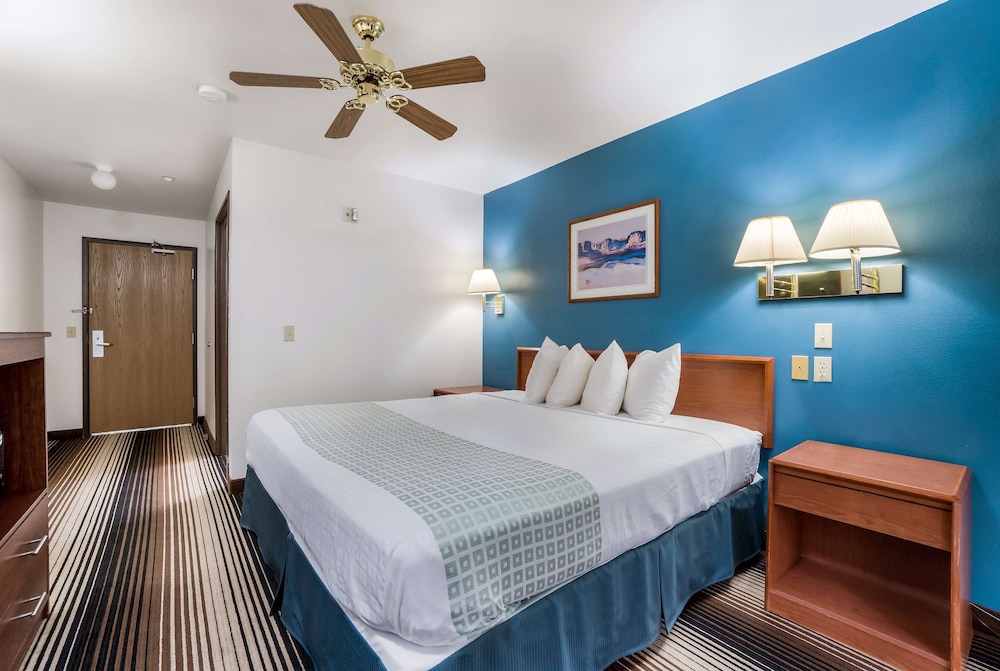 Americas Best Value Inn Green River 10/28