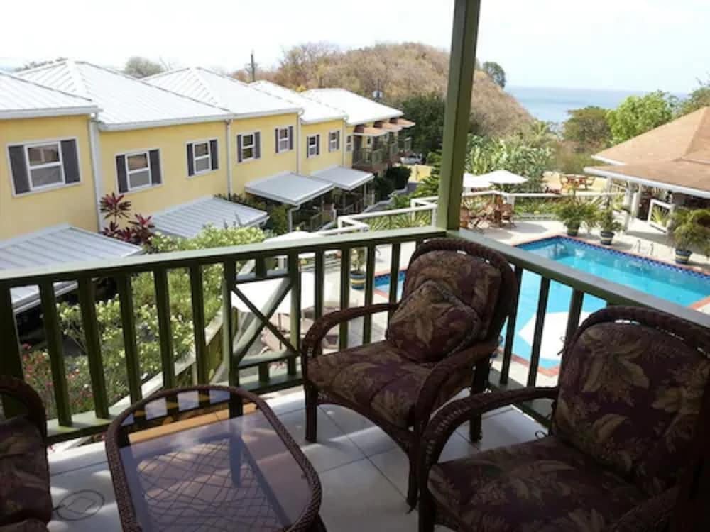 Grooms Beach Villa And Resort 59/62
