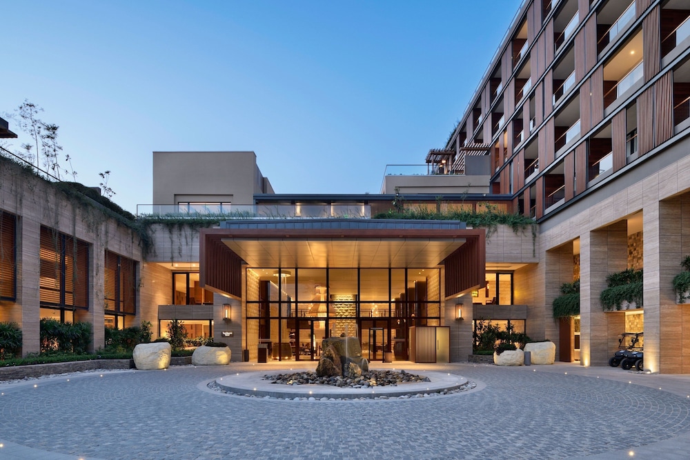 The Westin Resort and Spa Himalayas 3/50