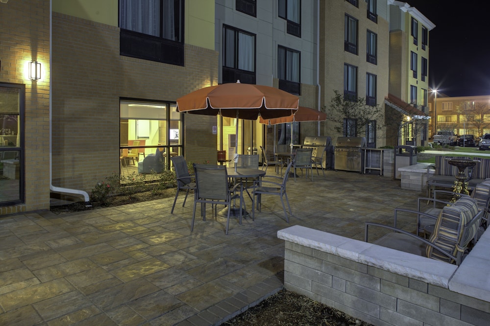 TOWNEPLACE SUITES DETROIT CANTON 16/30