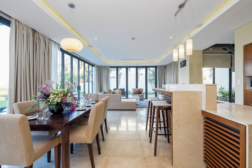 S - Ocean Luxury Villas Danang 30/50