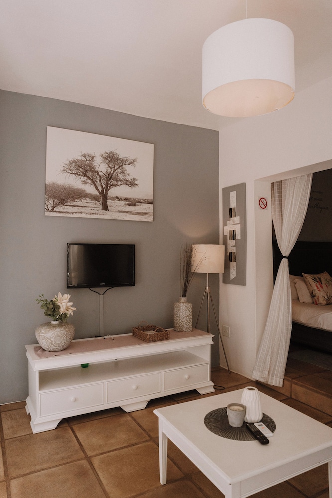 Caza Beach Guesthouse 27/50