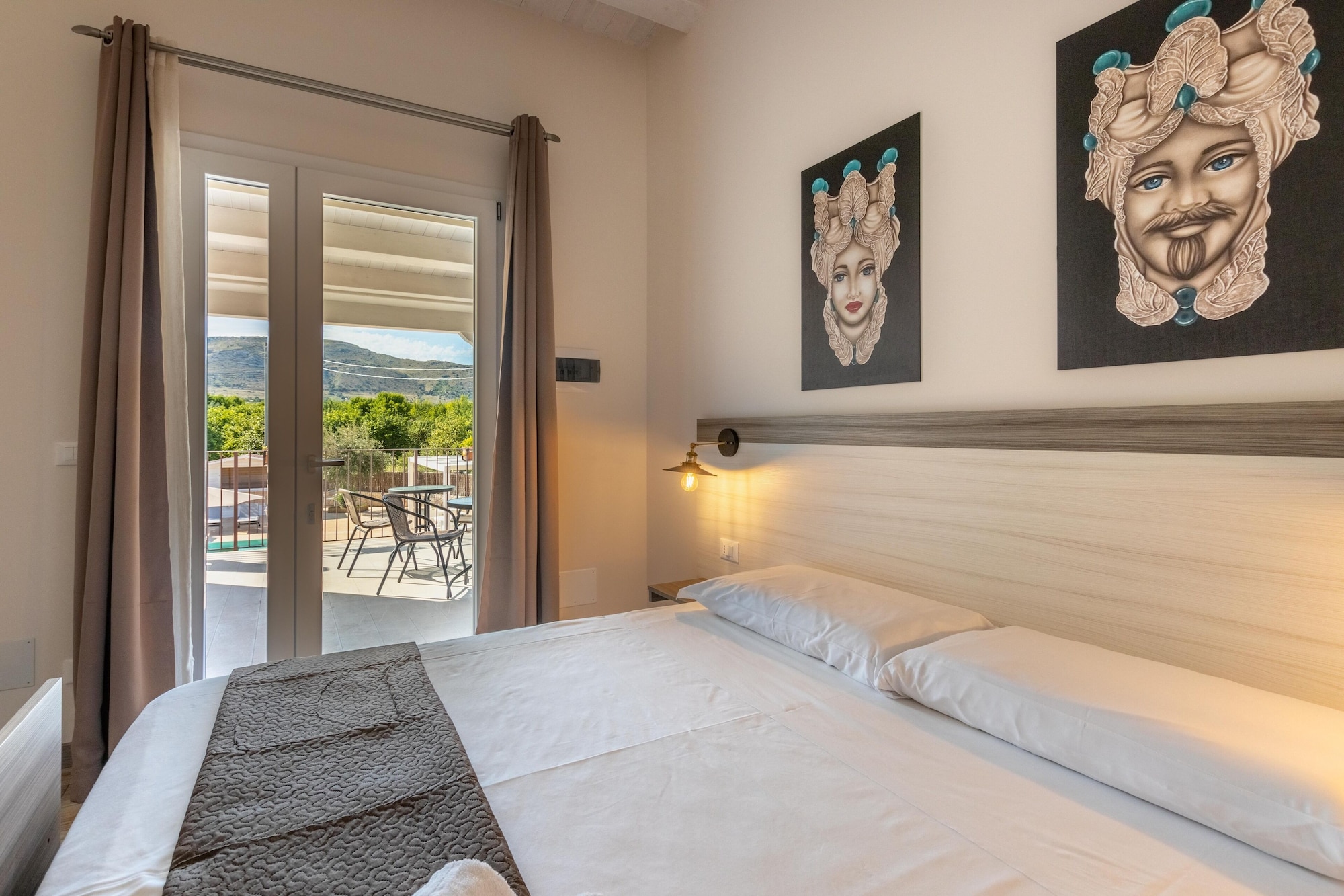 غرفة كومفورت بسرير مزدوج وسرير فردي، Tramonto Ibleo Resort 6/10