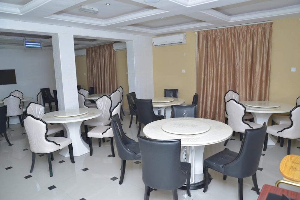 Bon Hotel Sunshine Enugu 46/50