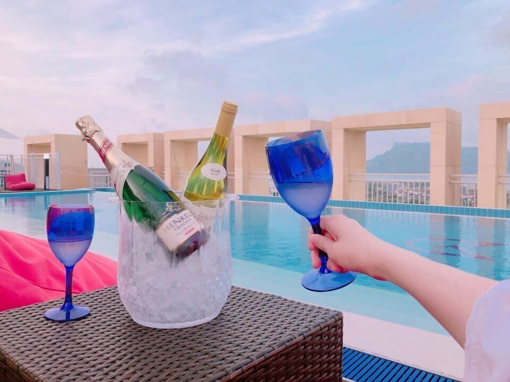 Golden Tulip Jeju Seongsan 54/68