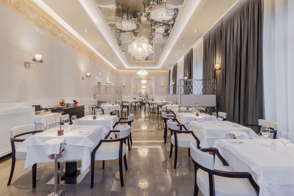 Hotel Grande Italia 103/119