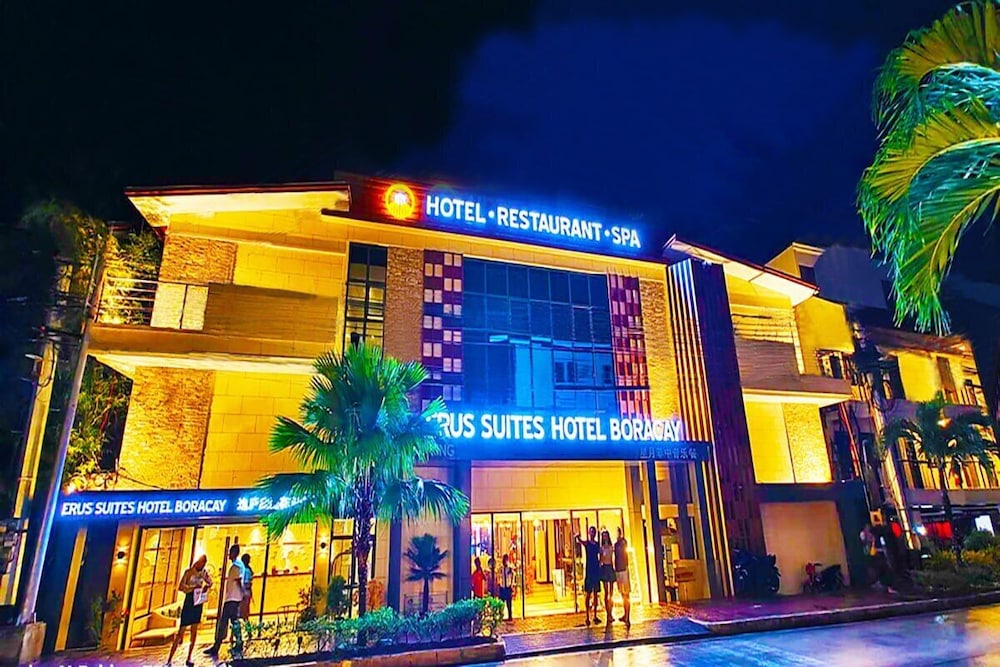 Erus Suites Hotel in BORACAY