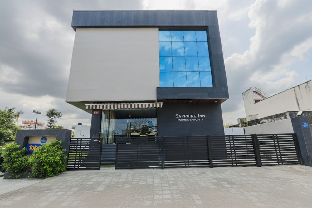 Fabhotel Sapphire Inn Mansarovar 4/50