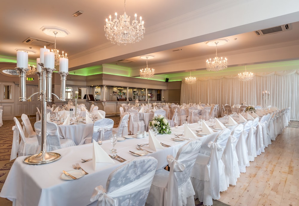 Inishowen Gateway Hotel 58/69