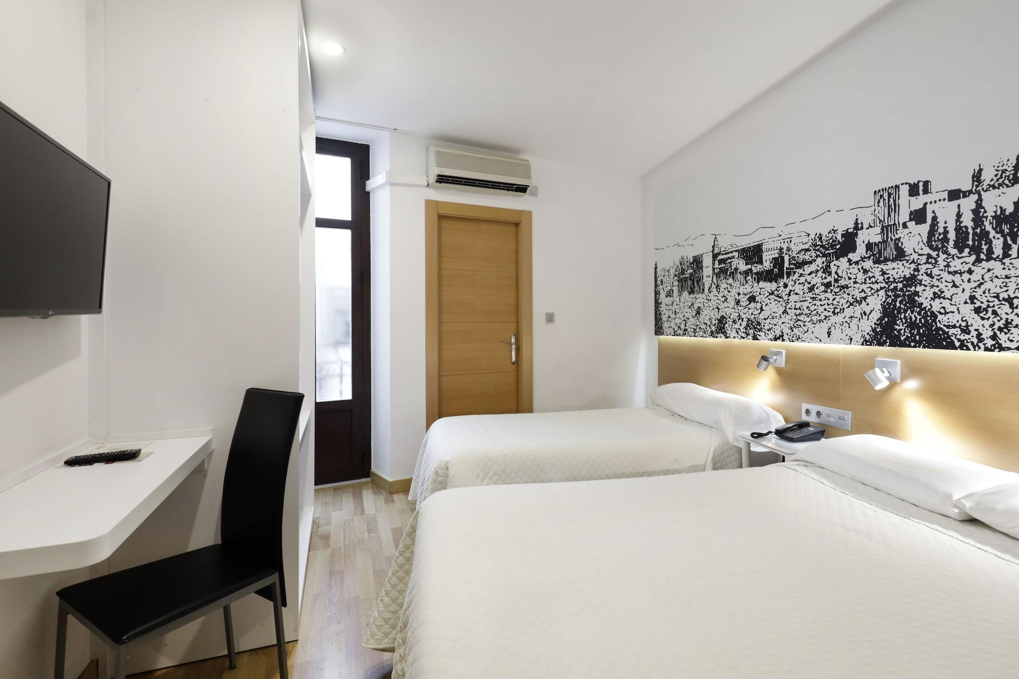 Room, Triple