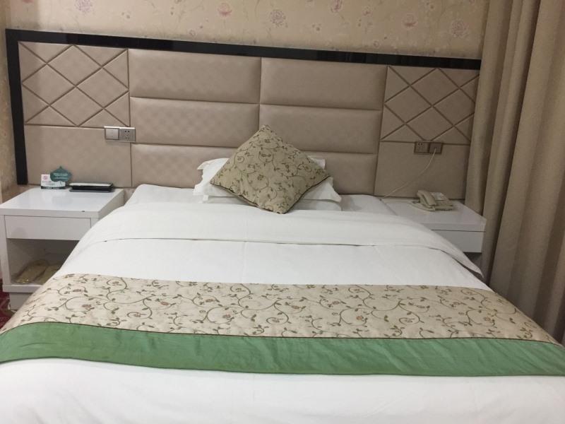 GreenTree Alliance Bengbu Railway Station Hotel 21/34
