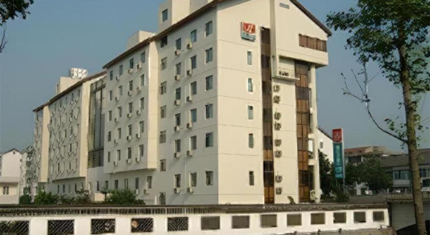 Jinjiang Inn Central Shaoxing Shengli Road 6/53