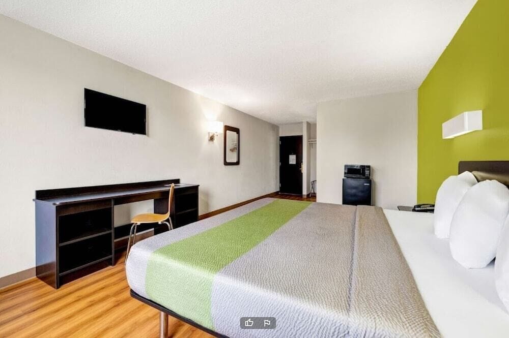 STANDARD, KING BED